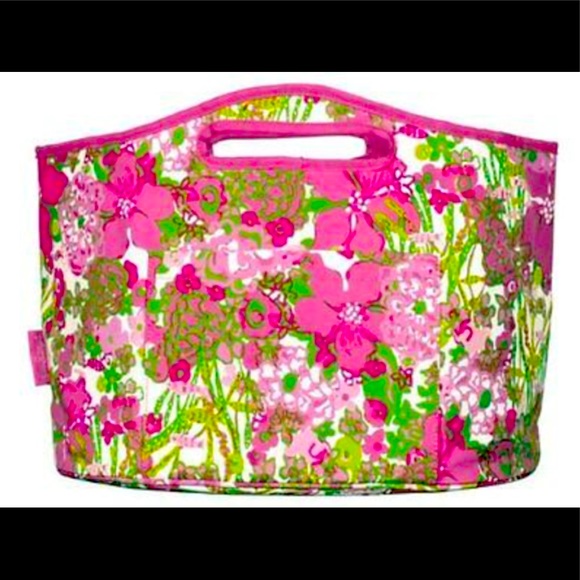 Lilly Pulitzer Handbags - LILLY PULITZER BEACH ROSE BUCKET BAG DRINK TOTE